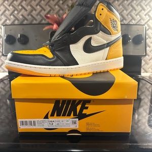 Air Jordan 1 Taxis